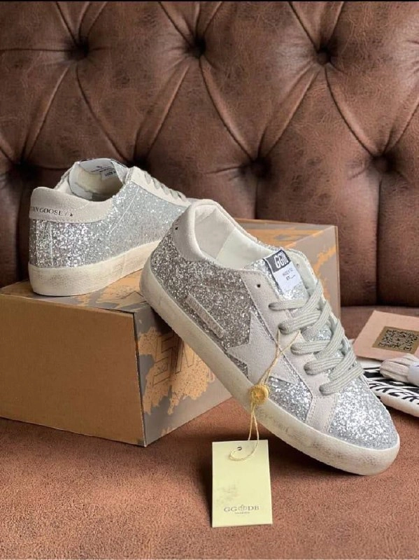 Golden Goose Gümüş Spor Ayakkabı