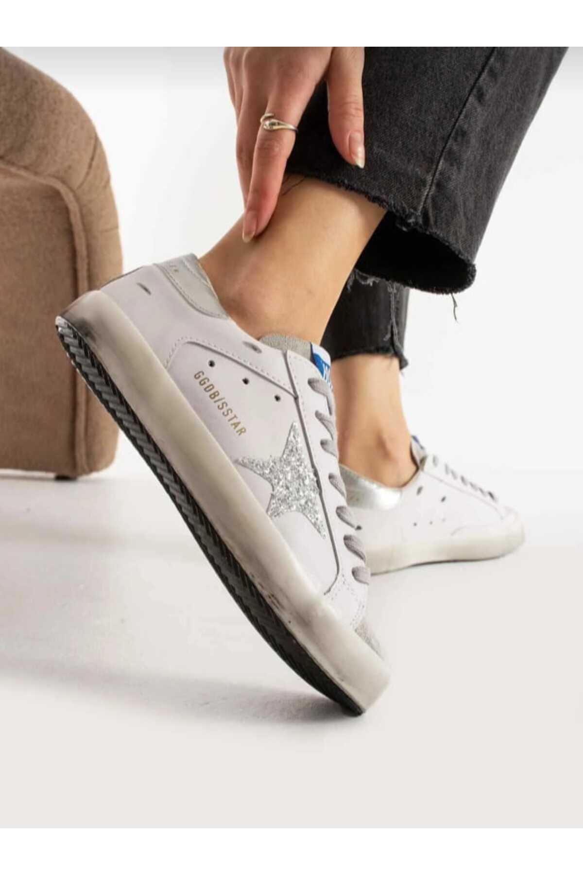 GOLDEN GOOSE DELUXE SPOR AYAKKABI GÜMÜŞ YILDIZ