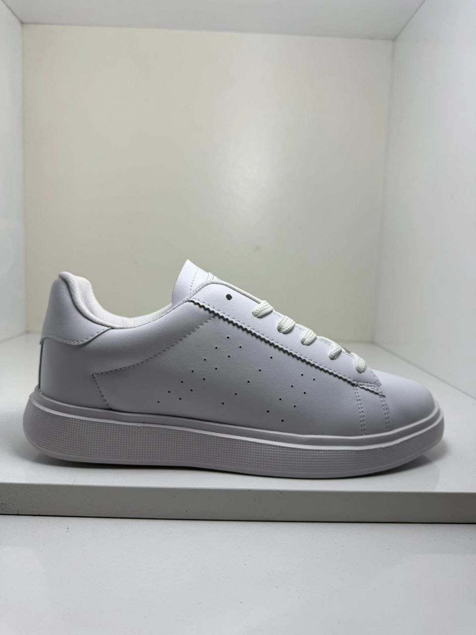 Wipper Unisex Spor Ayakkabı– Üst Kalite & Şıklık